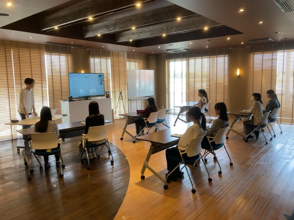 安曇野市に本社を置くカタログギフトの株式会社大和の研修風景